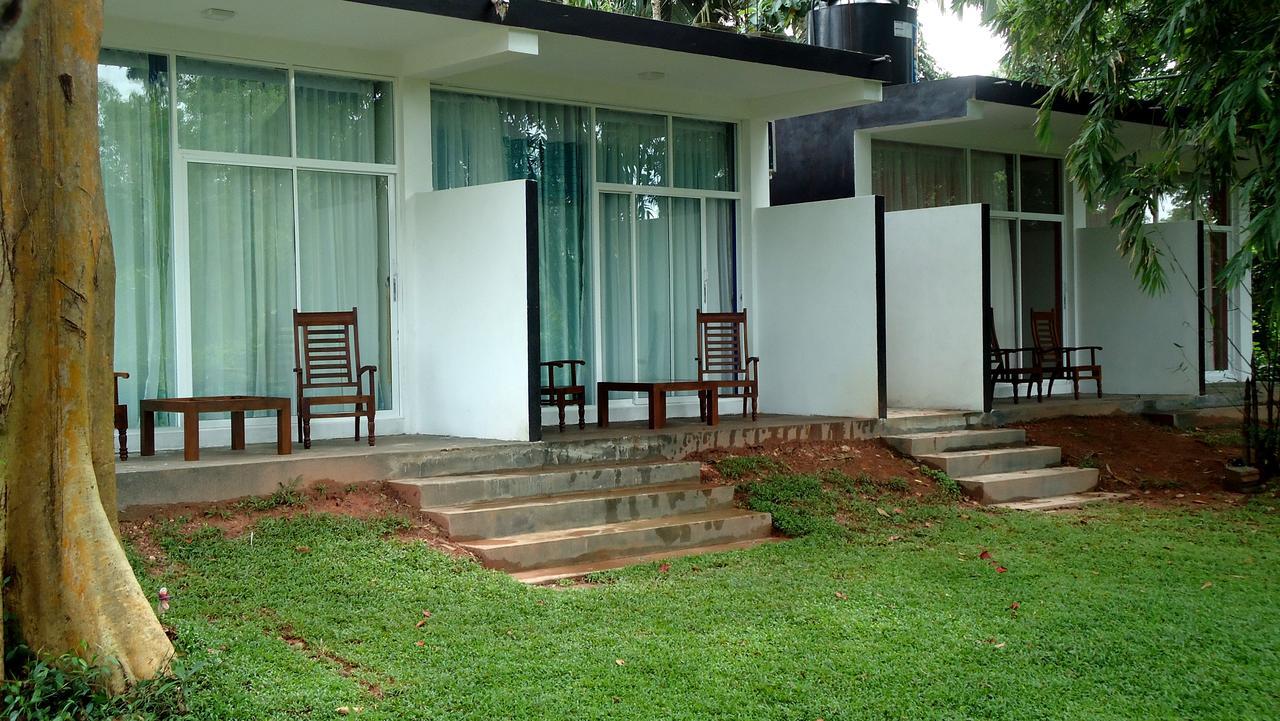 Bridge Hotel Negombo Kimbulapitiya Zewnętrze zdjęcie