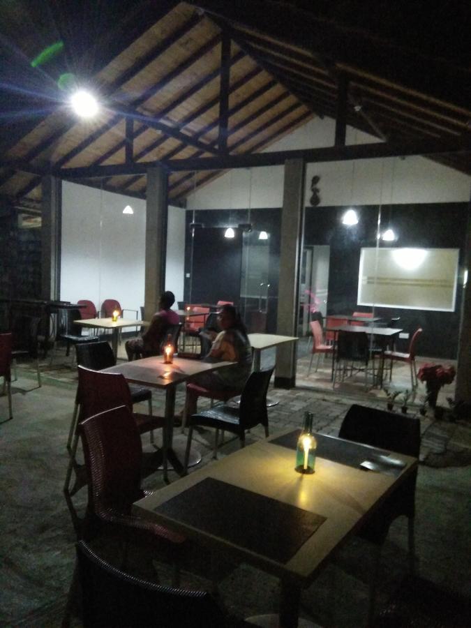 Bridge Hotel Negombo Kimbulapitiya Zewnętrze zdjęcie