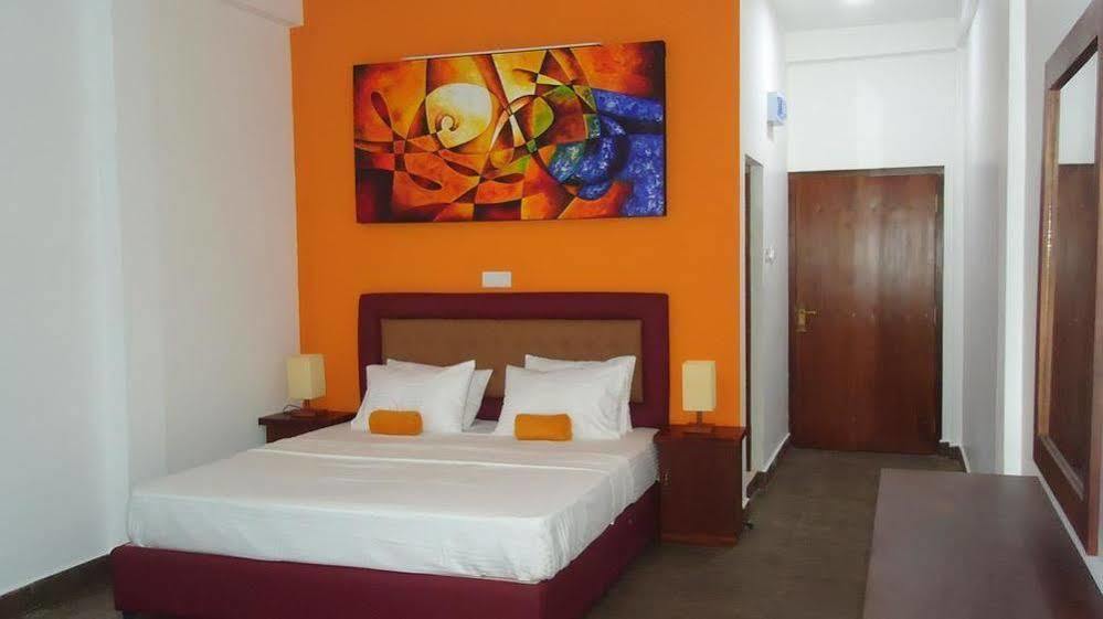 Bridge Hotel Negombo Kimbulapitiya Zewnętrze zdjęcie